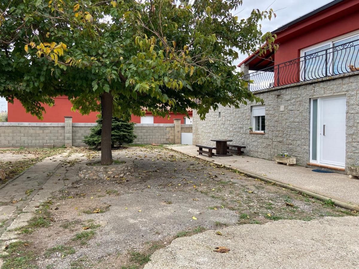 Les Oliveres - apartamento Vilafant Extérieur photo