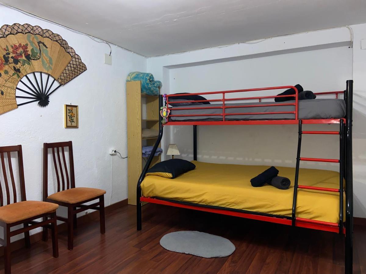 Les Oliveres - apartamento Vilafant Extérieur photo