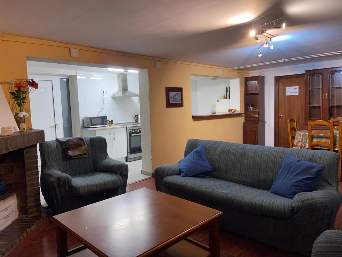 Les Oliveres - apartamento Vilafant Extérieur photo